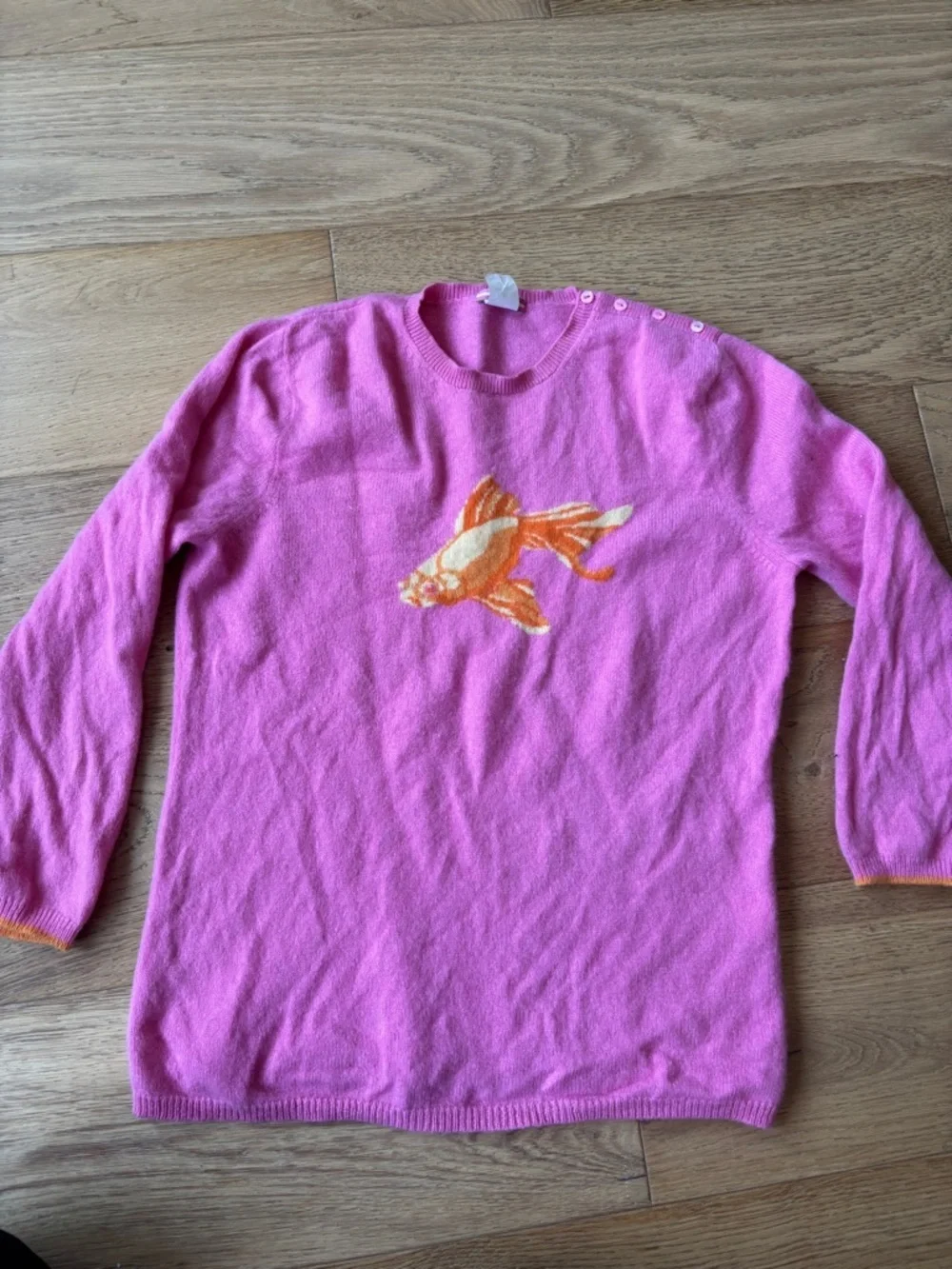 Vintage j.crew 100% cashmere goldfish crewneck sweater